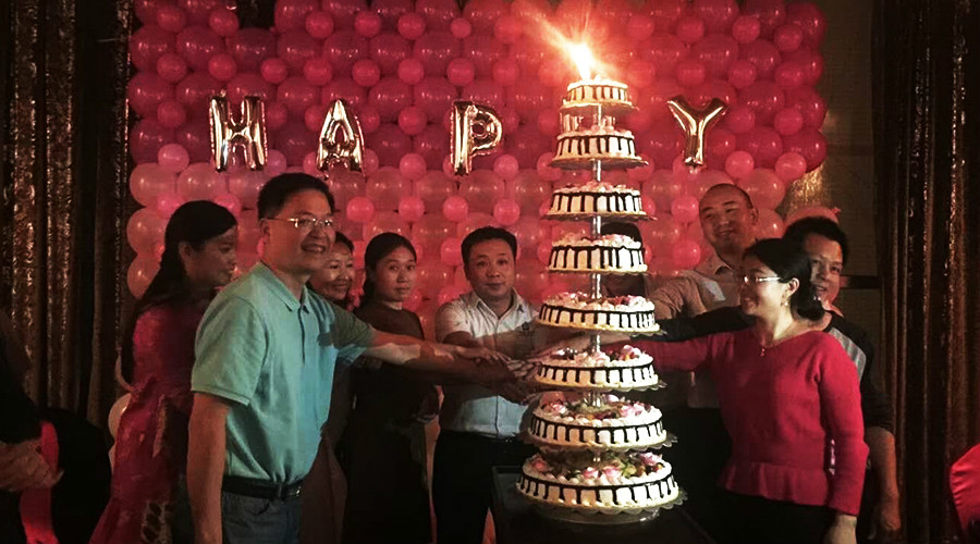 一路有你，盡顯方成雄風，攜手共進，再創(chuàng)輝煌